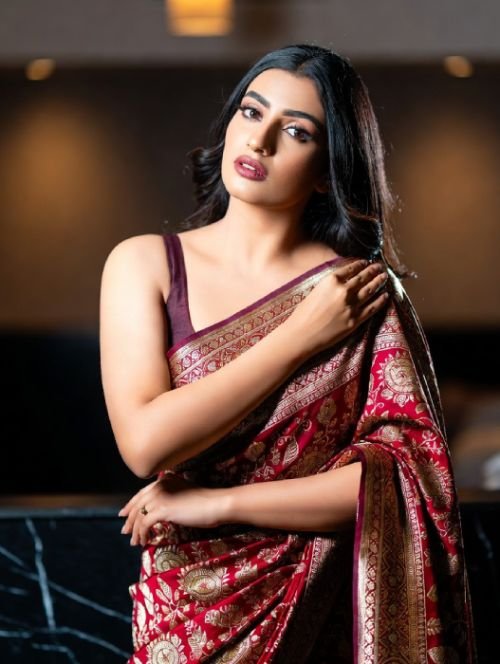 Nisha Aerocity Call Girl